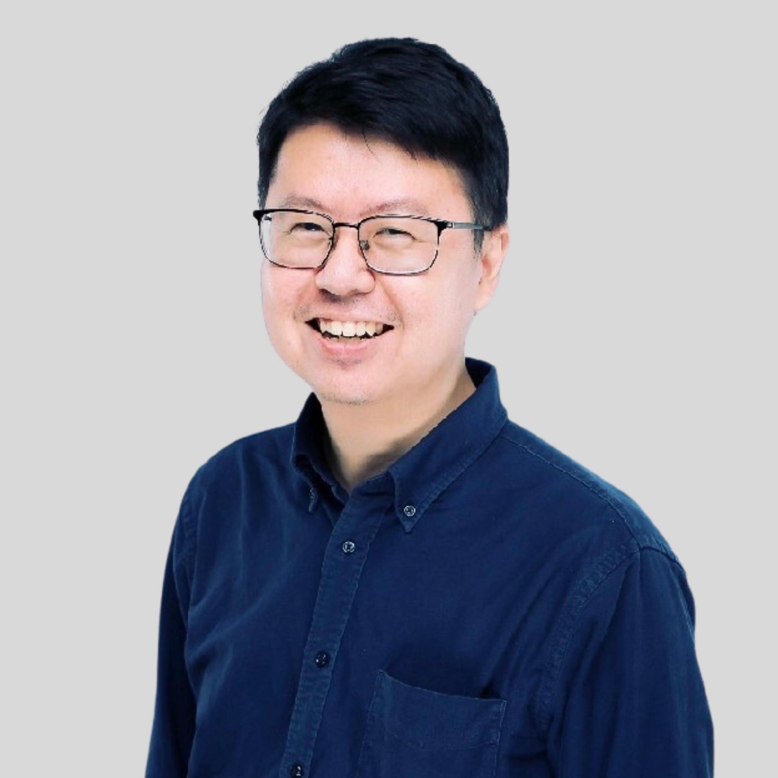 คุณสุธัม ธรรมวงศ์ (ป๋อม)